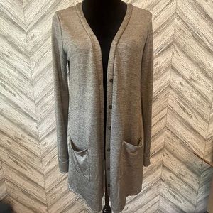 AGNES & DORA Slinky Silver Favorite Cardigan, size Small